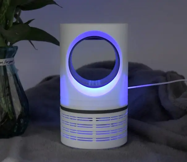 Ofertă flash - Capcana UV pentru insecte