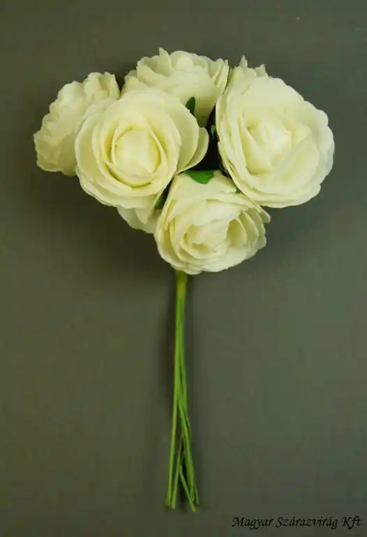 Comandă acum | Buchet de trandafiri, crem, spuma