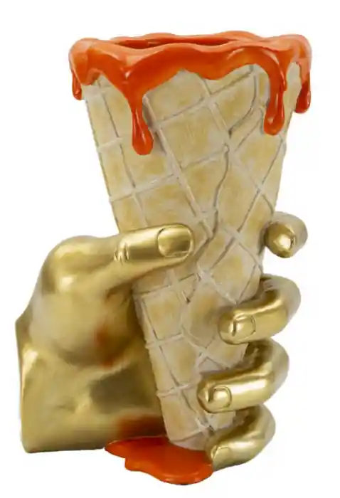 Vază decorativă sub formă de cornet de înghețată cu mână aurie Cono 18x16x26 cm | Produs de top