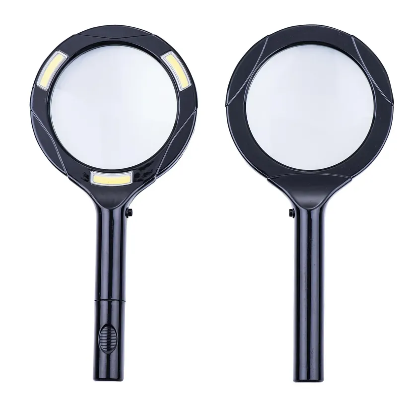 Lupa cu 3 leduri cob 2w cu baterii 2XR6 - Plasează comanda