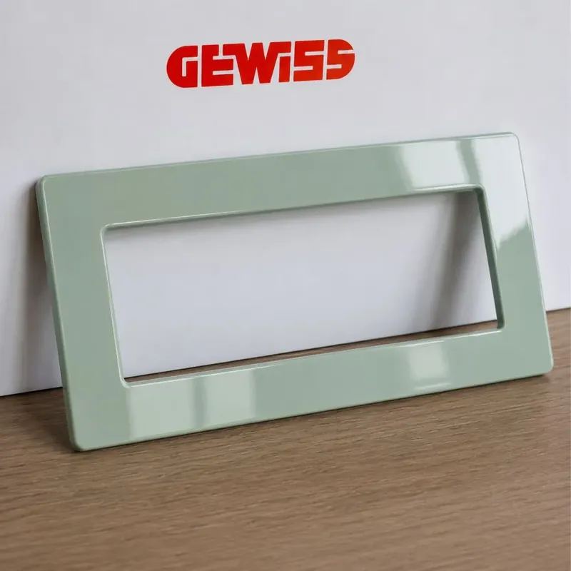 Rama ornament 6 module, Matcha lucios, Gewiss System Pura GWC25106TMT | Nu rata oferta